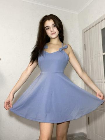 Мила Красивая Брюнетка фото 4